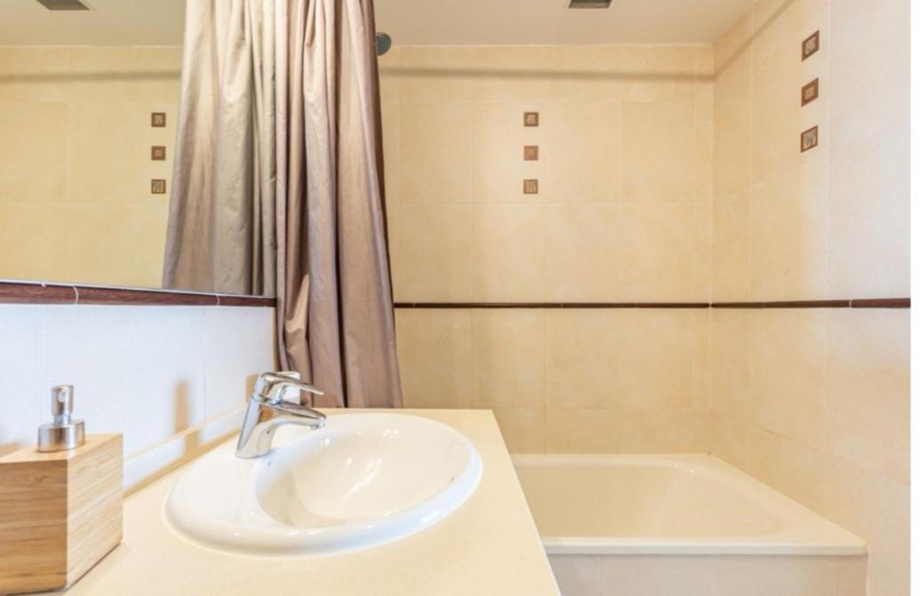 Residencial Mirador Del Mediterraneo Con Vistas Al Mar! * Benidorm